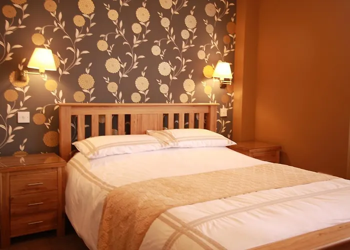 Guest house Brentwood