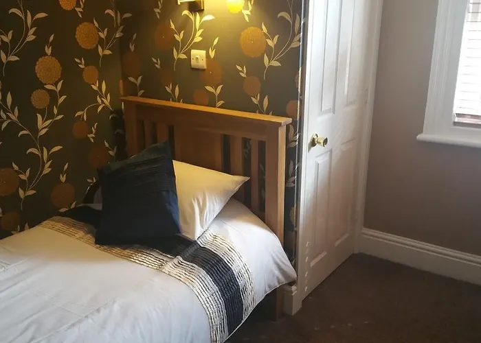 Guest house Brentwood York