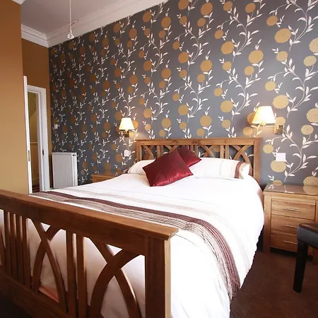 Guest house Brentwood York