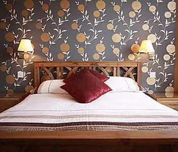 Brentwood Guest house 4*