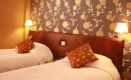 Brentwood Guest house